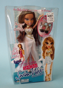 Bratz The Fashion Show Swim Wear Collection