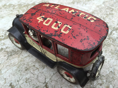 Arcade Atlantic 4000 cast iron toy taxi