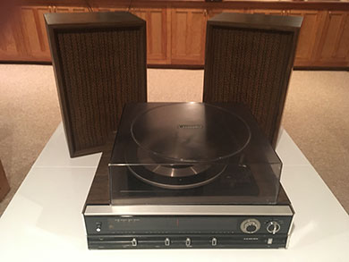 Lloyd's Electronics stereo unit